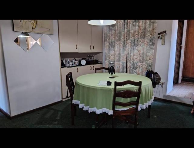 3 BEDROOM HOUSE FOR SALE IN SHALLCROSS